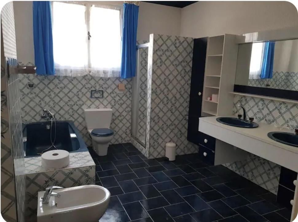 Villa Sur La Corniche Vue Mer コンカルノー エクステリア 写真